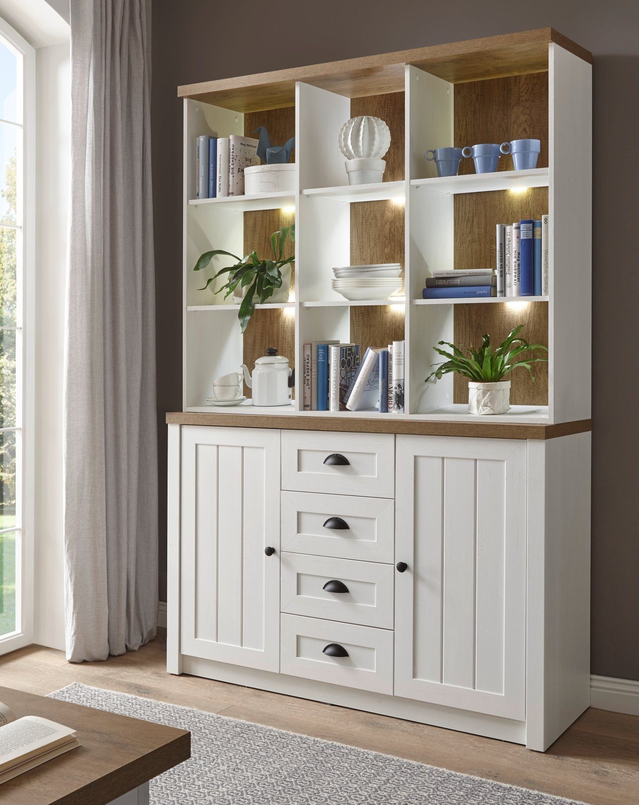 Furn.Design Buffet Seyne (Buffetschrank in Pinie weiß und Eiche hell, 130 x 198 cm) moderner Landhaus-Look, viel Stauraum