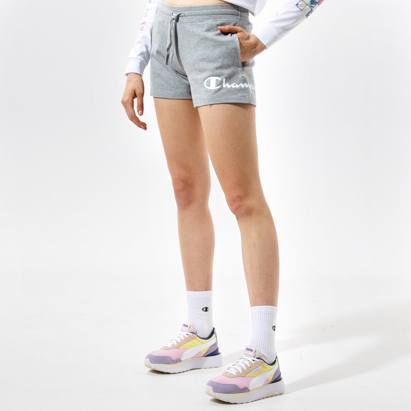 CHAMPION SHORTS SHORTS Grau