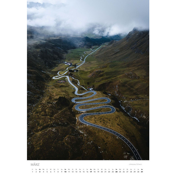 MOUNTAIN MOMENTS - ALPEN KALENDER 2024 - Kalender