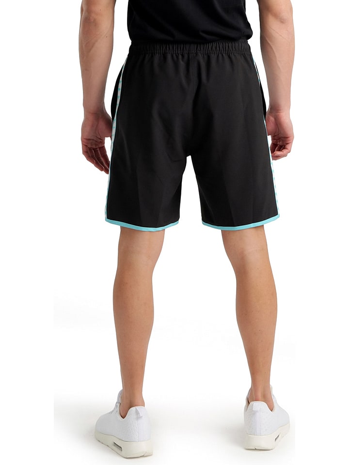Arena Shorts in Schwarz günstig kaufen