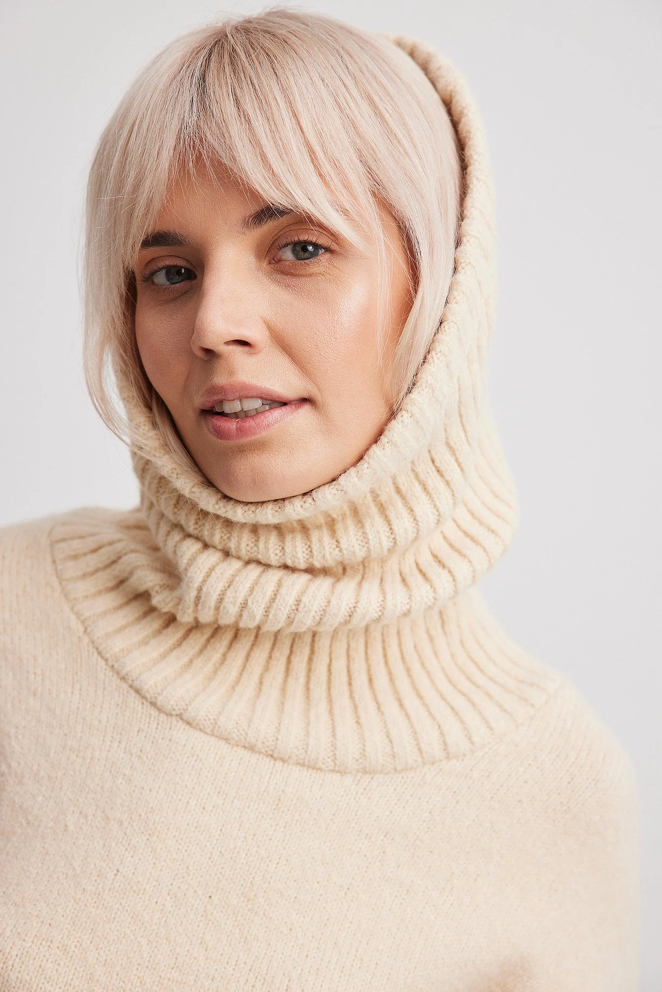 Strickpullover mit Rollkragen