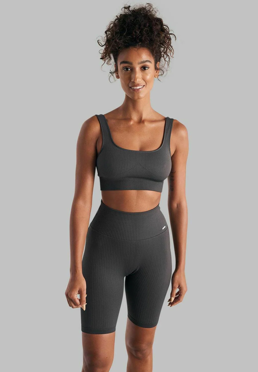 aim'n® RIBBED SEAMLESS - Sujetador deportivo de sujeción media