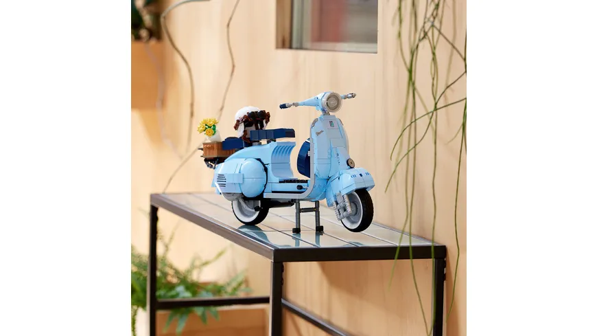 LEGO Icons 10298 Vespa 125