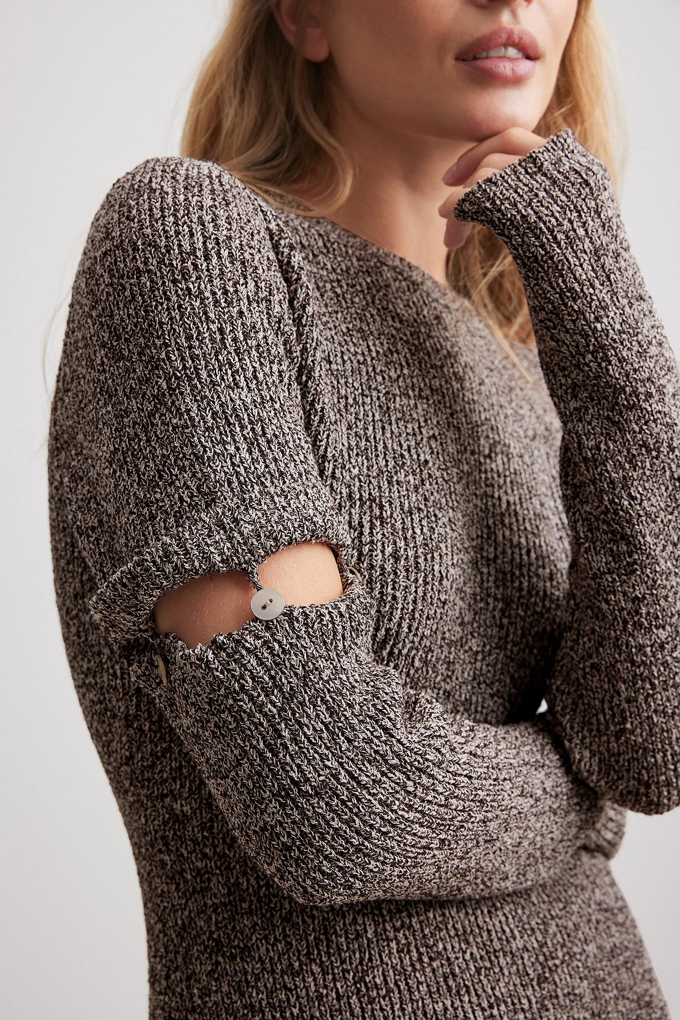 Strickkleid mit abnehmbaren Ärmeln