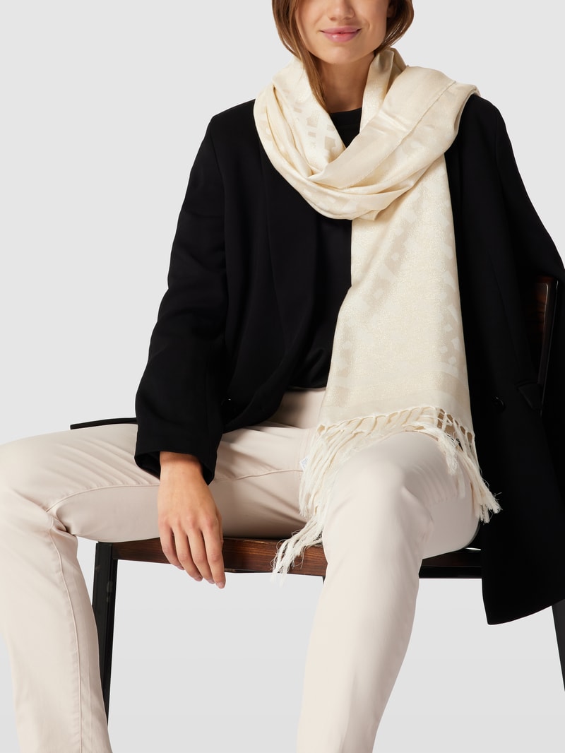 Schal mit Label-Patch Modell 'Lalura' in ecru