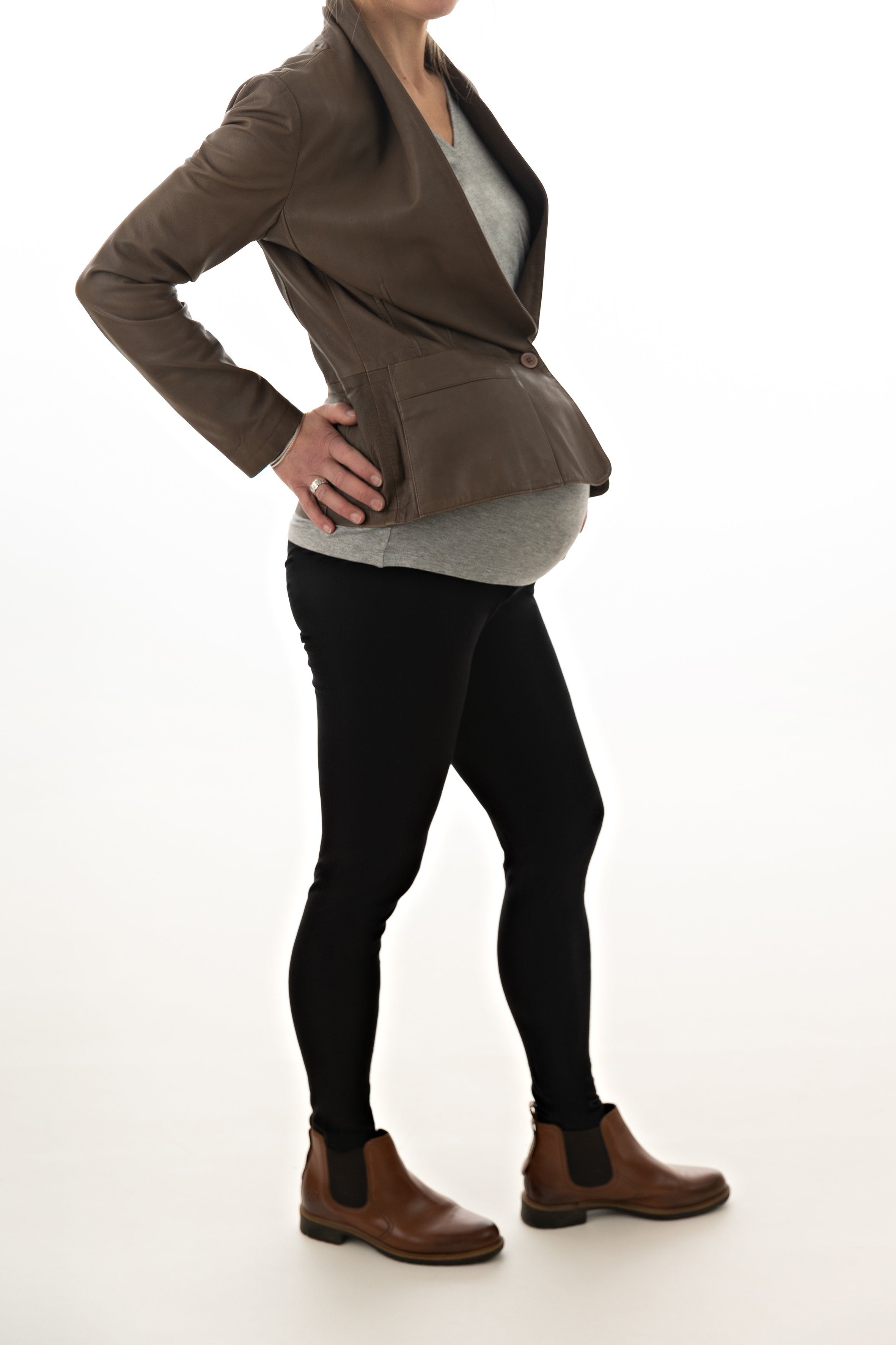 petit amour Umstandsleggings JULIETTA bequeme Schwangerschaftshose schwarz, Yoga & Leggings (1-tlg., fällt groß aus, bitte eine Nummer kleiner bestellen) perfekt geeignet für Layering (Zwiebellook) das ganze Jahr über
