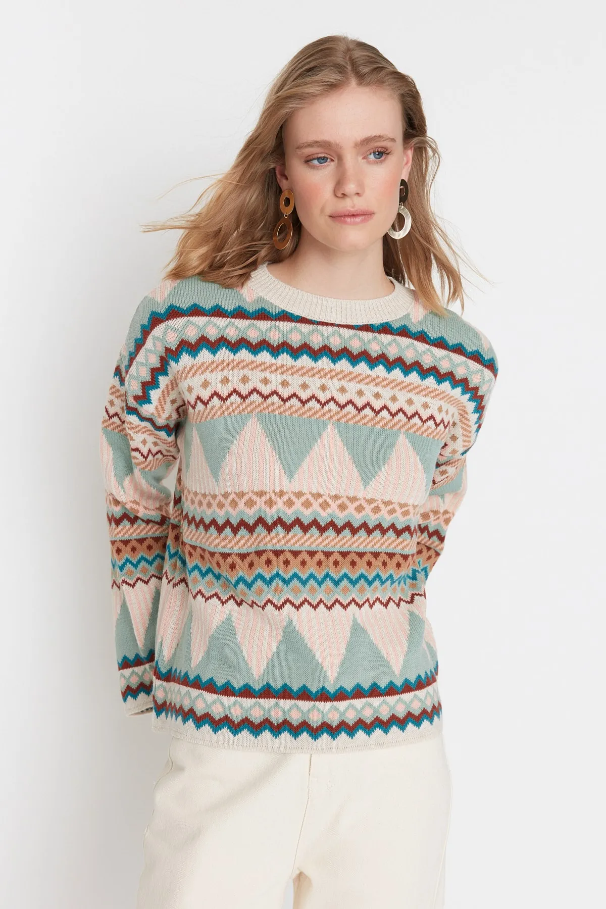 Trendyol Collection  Mintfarbener Strickpullover mit Rundhalsausschnitt und weiter Passform TWOAW21KZ0941