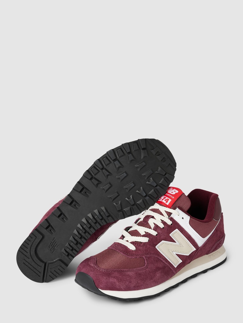 Sneaker mit Label-Stitching in bordeaux rot