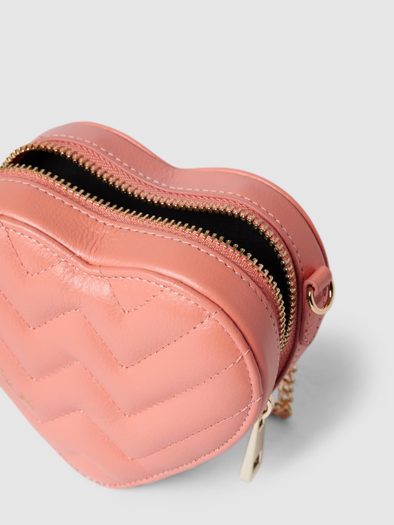 Umhängetasche mit Label-Detail Modell 'Mini Heart Bag Peach' in apricot