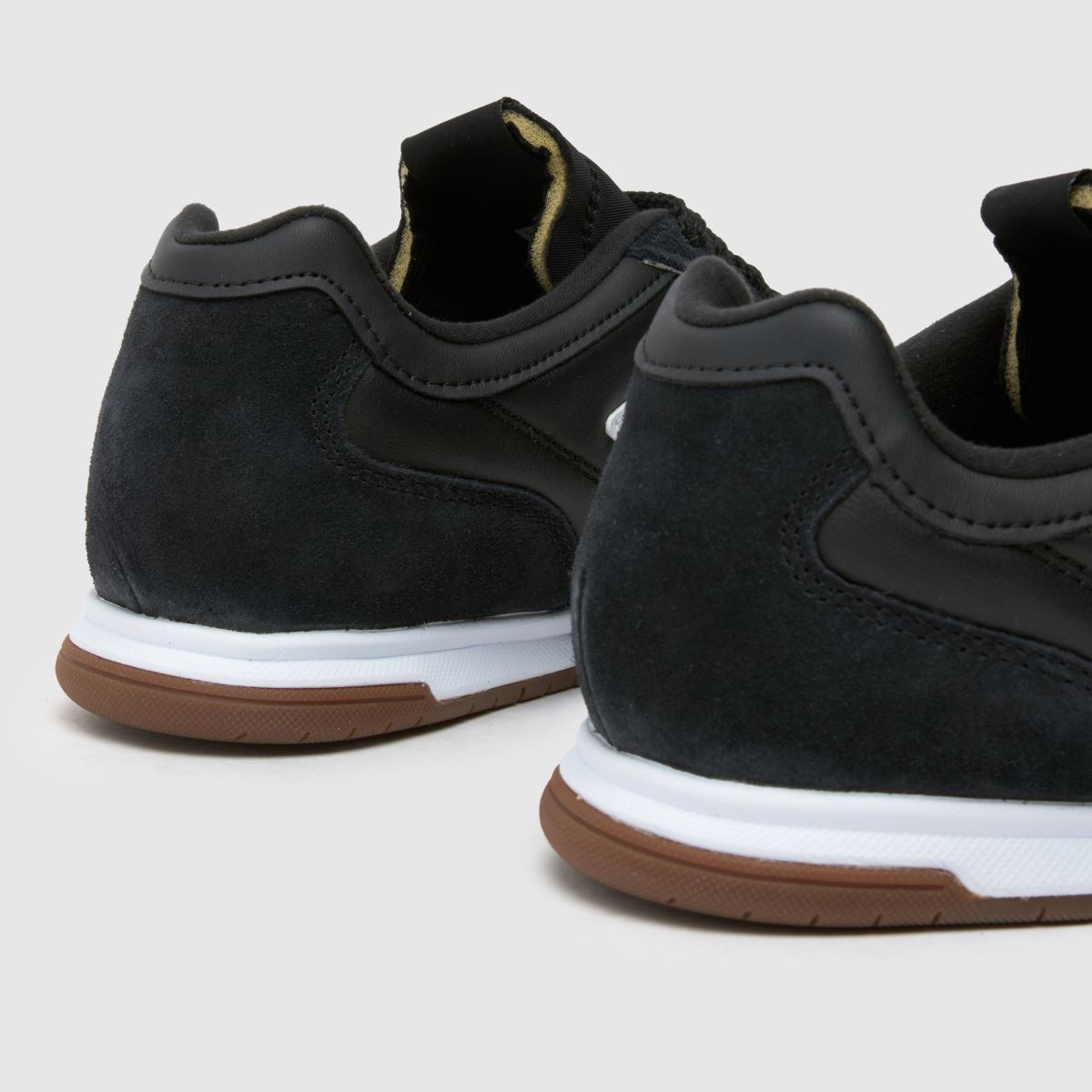 New Balance rc42 träningsskor i svart och vitt
