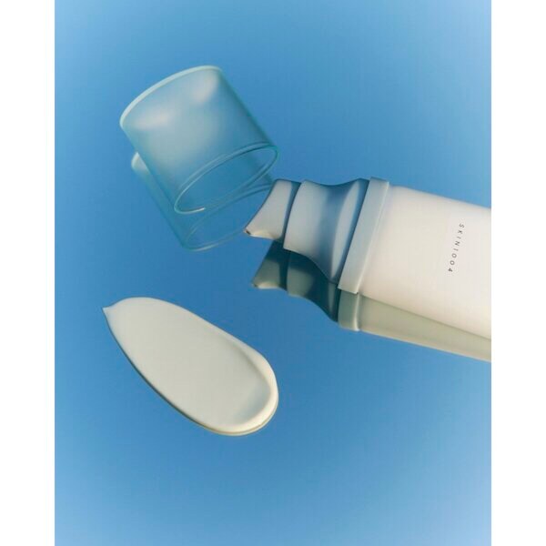 SKIN1004 Madagascar Centella Hyalu-Cica Sun Serum 50ml