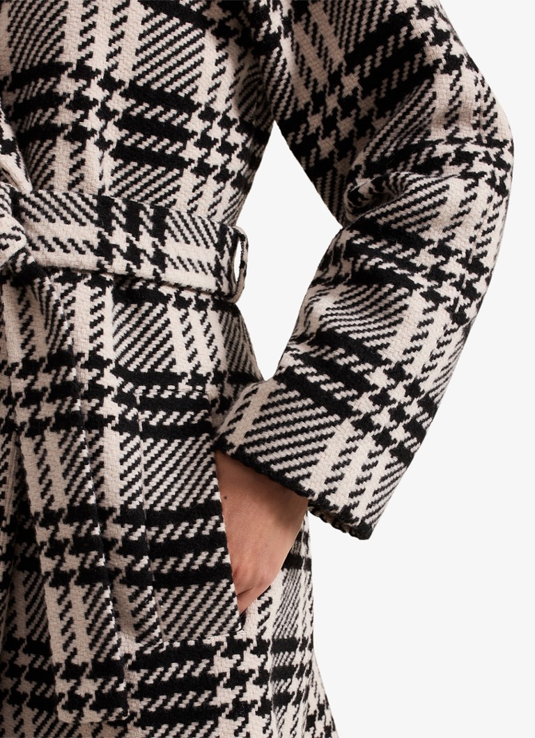 Phase Eight Cassie coat in wool blend with checked design