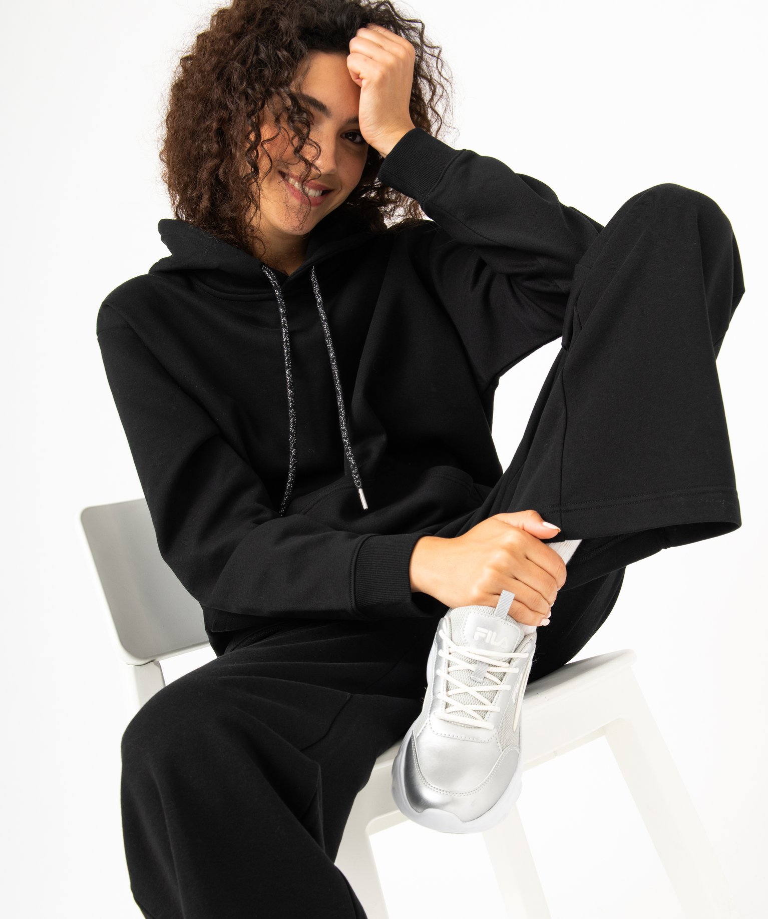 Sweat oversize à capuche intérieur molletonné femme noir | GEMO