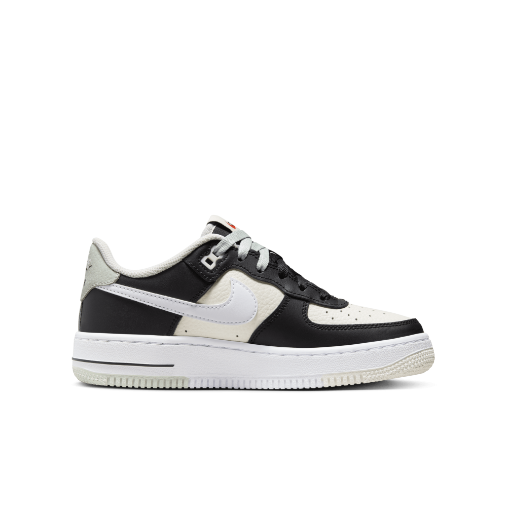 Nike Air Force 1 FB9035-002 / schwarz