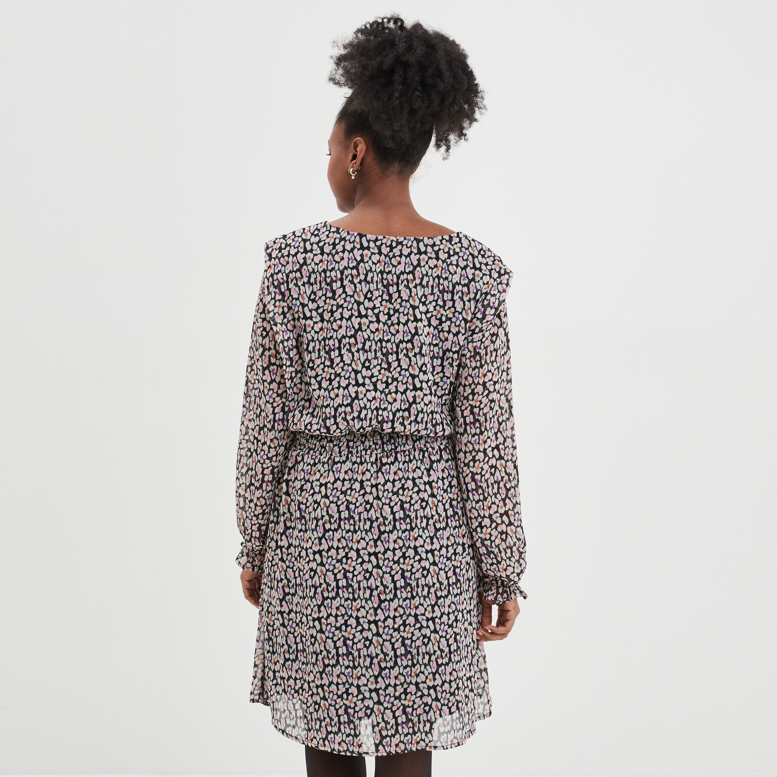 Robe évasée taille élastiquée col en V noir femme | La Halle