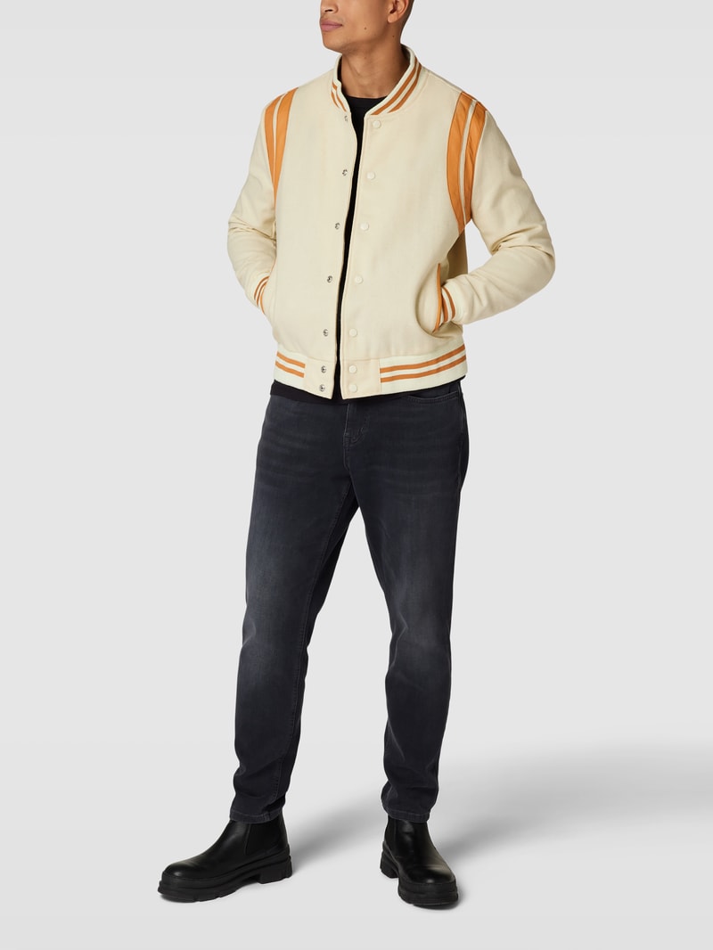 College-Jacke mit Kontraststreifen Modell 'High Roller Bomber' in offwhite