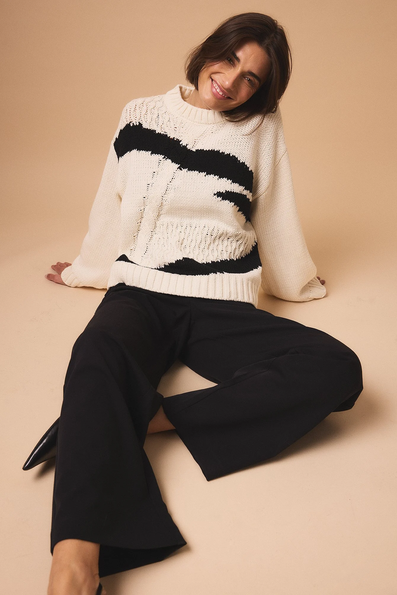 Obersized-Pullover mit Zopfmuster