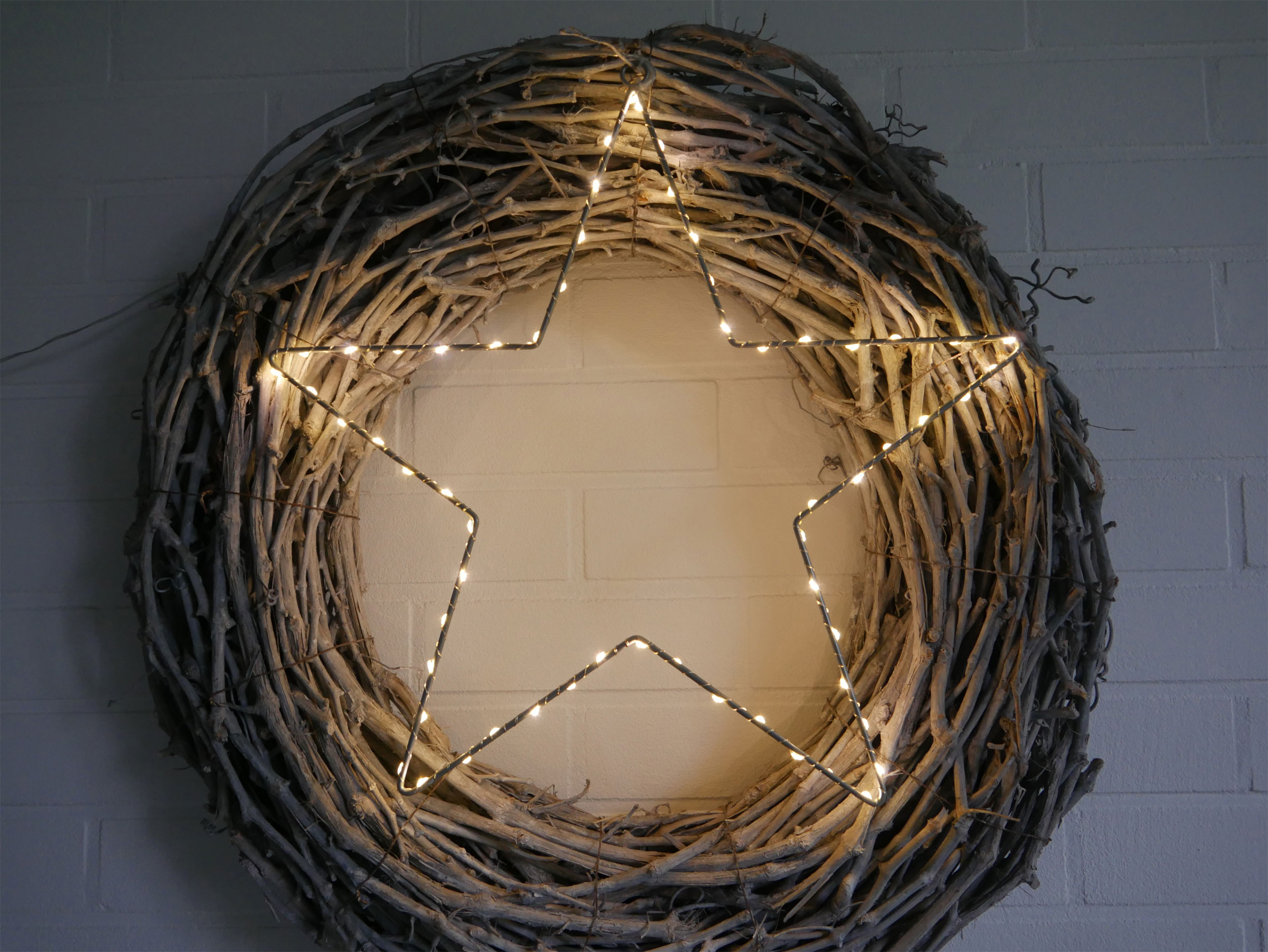 LED - LEUCHT - STERN