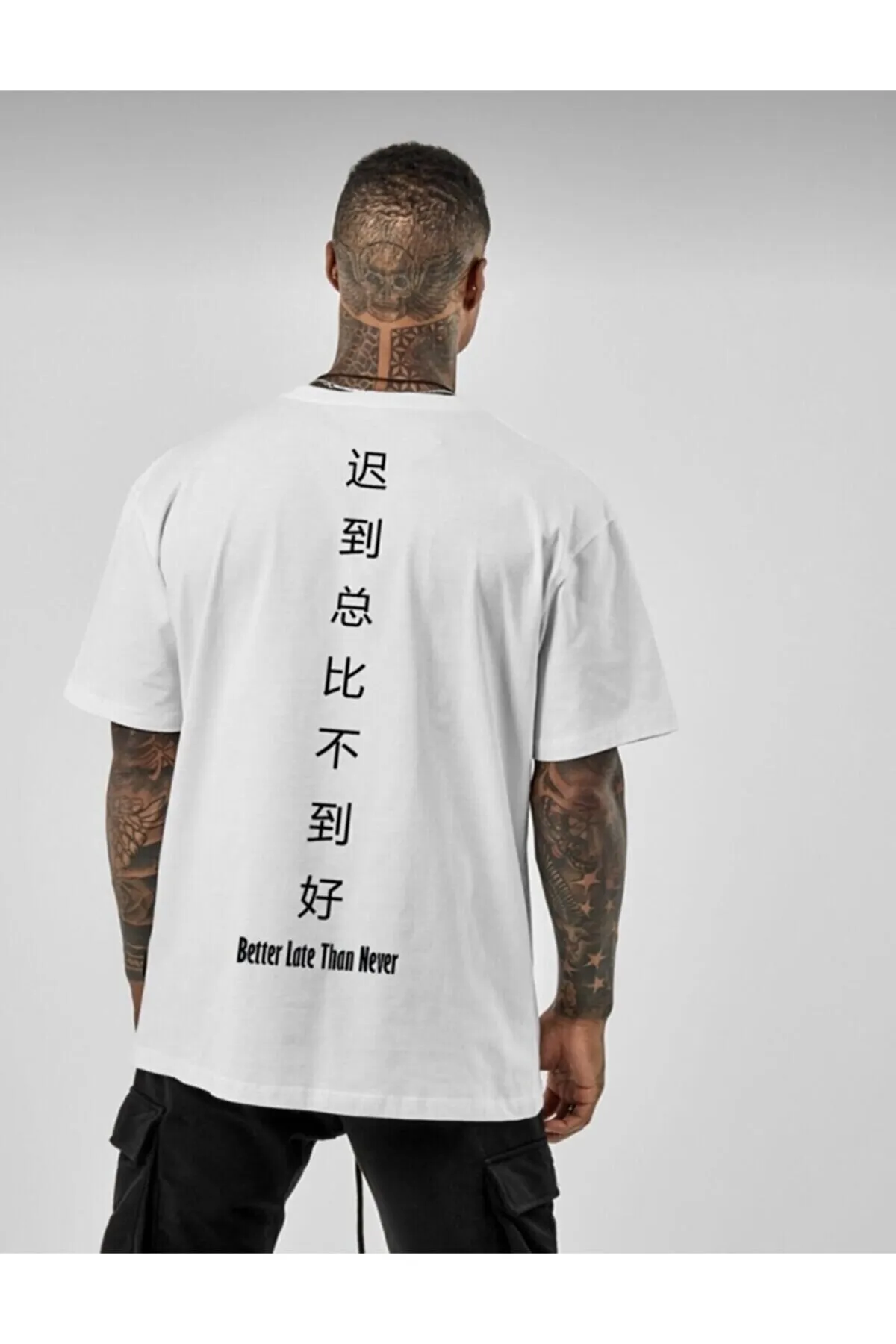 MOONBULL  Übergroßes Unisex-T-Shirt mit „Better Late“-Aufdruck