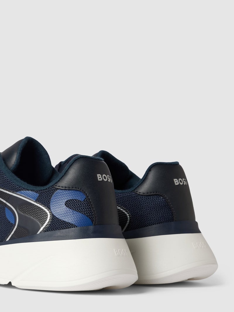 Sneaker mit Kontrastbesatz in dunkelblau