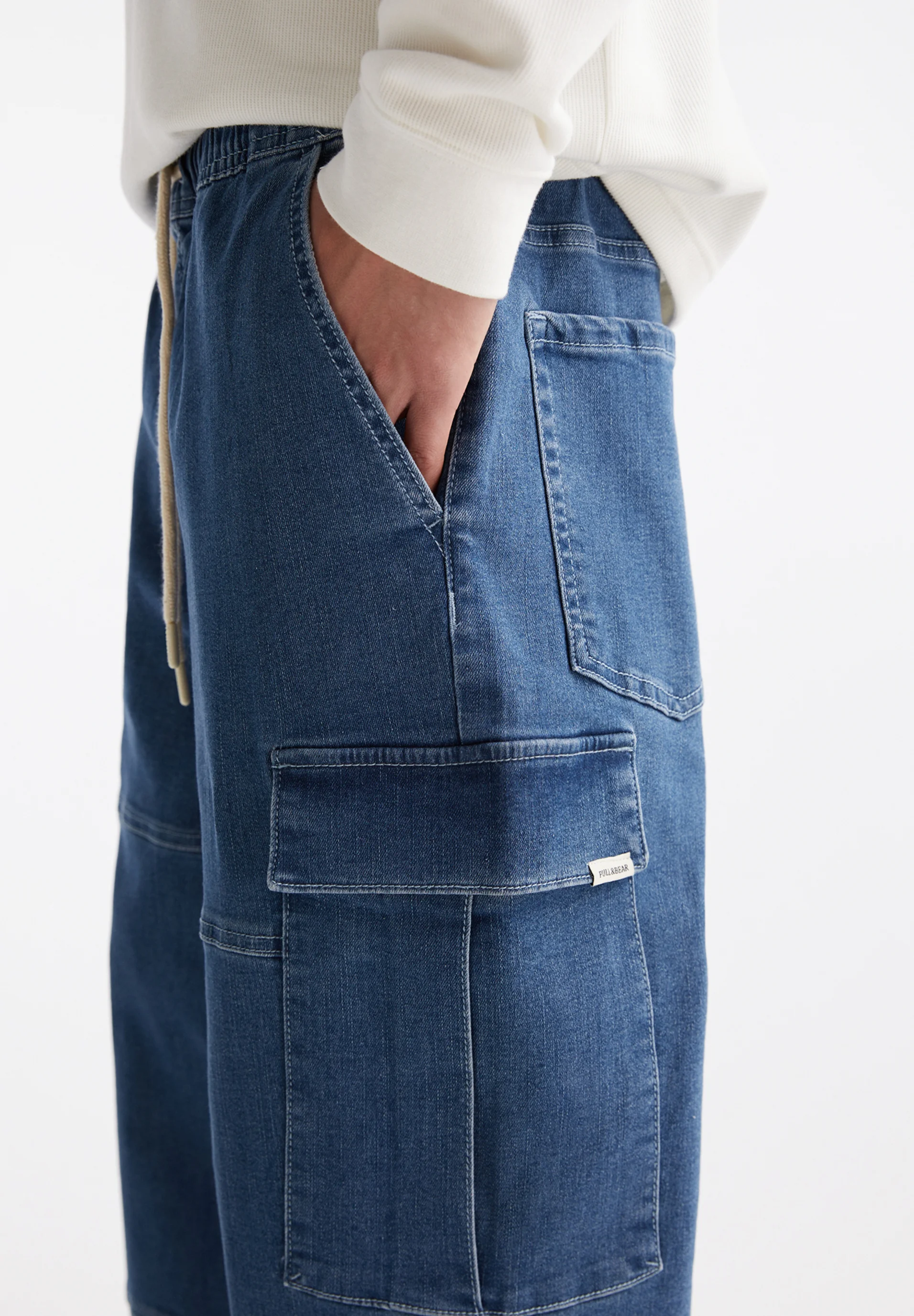 PULL&BEAR JOGGER - Vaqueros holgados
