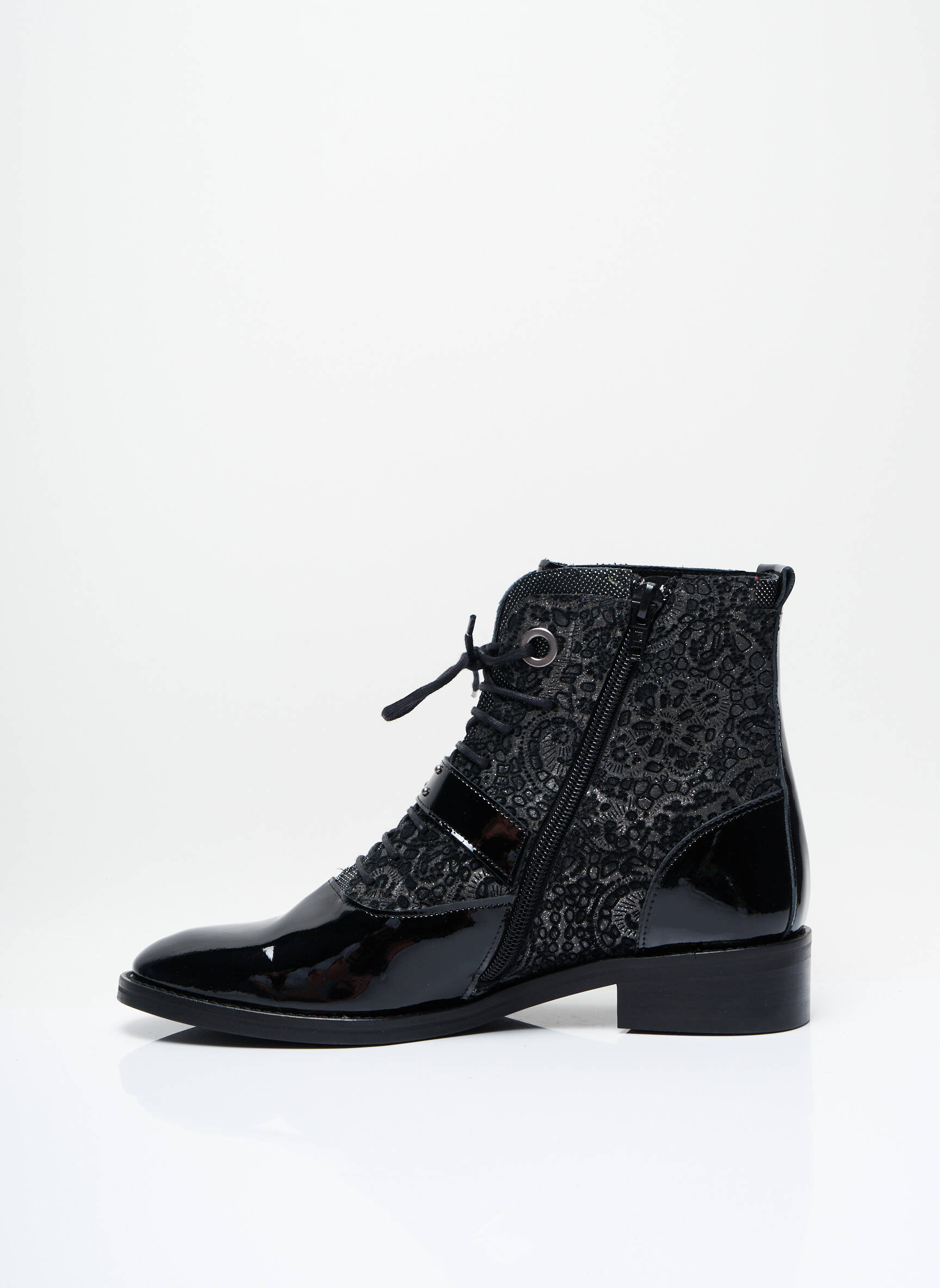Regard Bottines Femme couleur noir