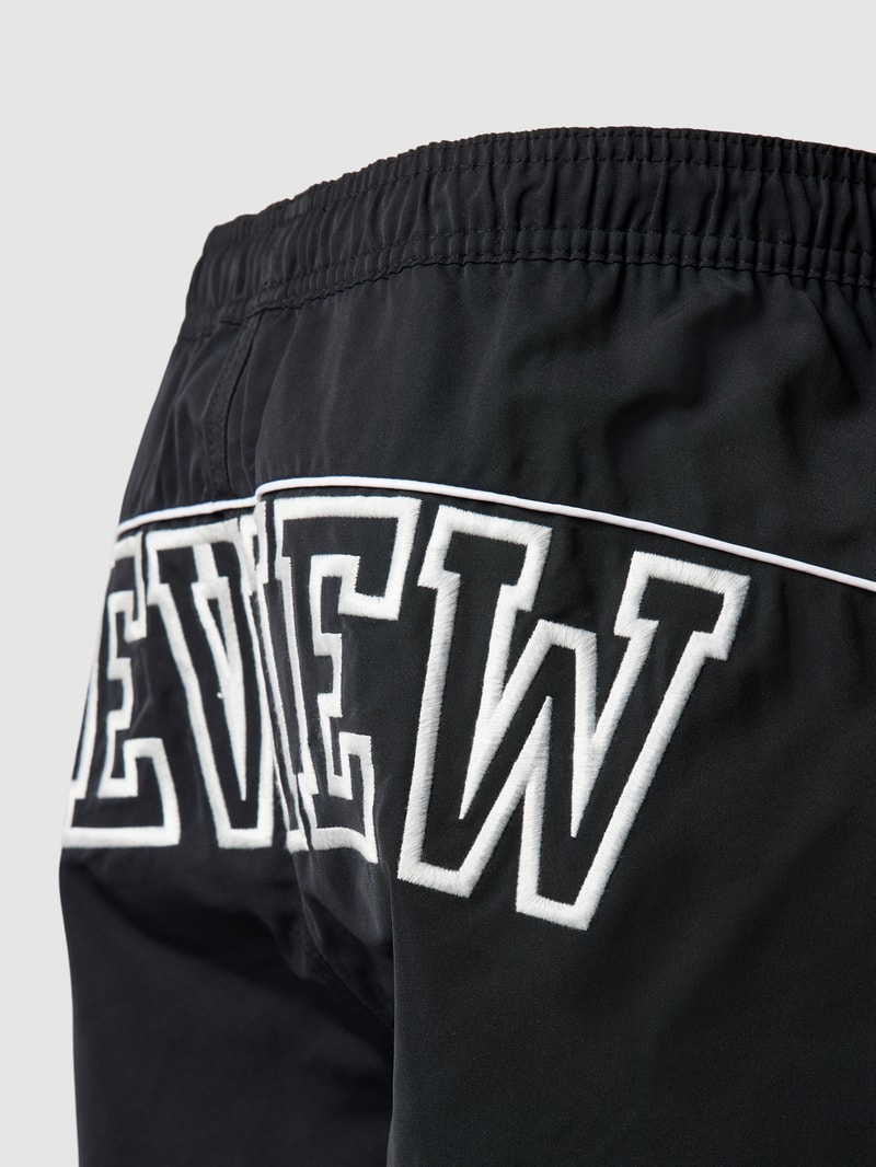 Badehose mit Label-Stitching in schwarz