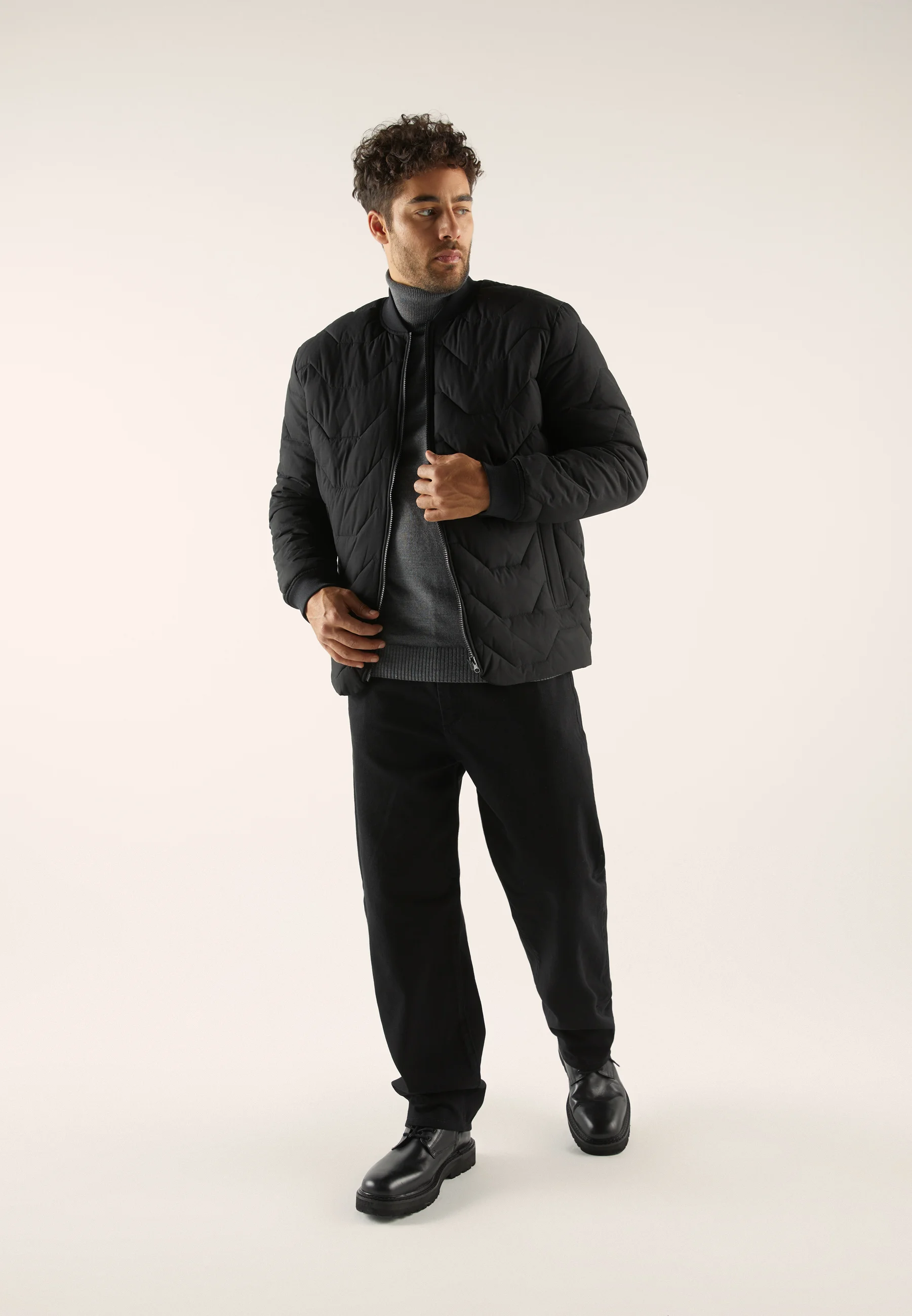 Chaqueta bomber Pier One