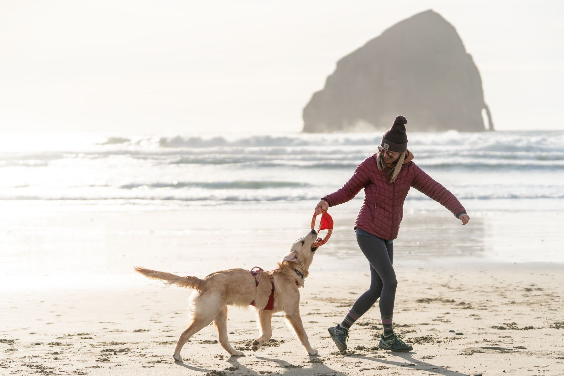 Ruffwear Frisbees & Wurfspielzeug Ruffwear Pacific Ring™ Spielzeug rot