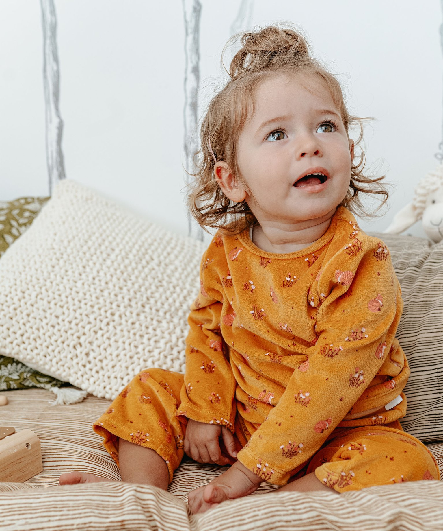 Pyjama 2 pièces en velours imprimé bébé jaune | GEMO