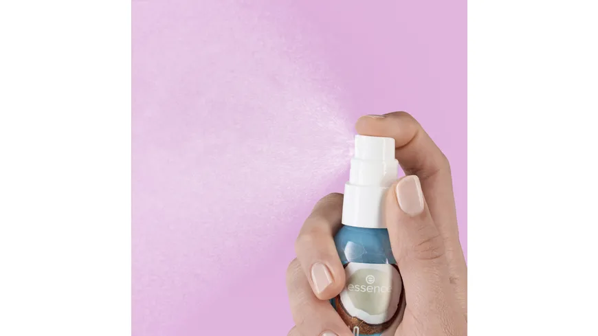 essence HELLO, GOOD STUFF! 48h HYDRO FIXING SPRAY 50 ml