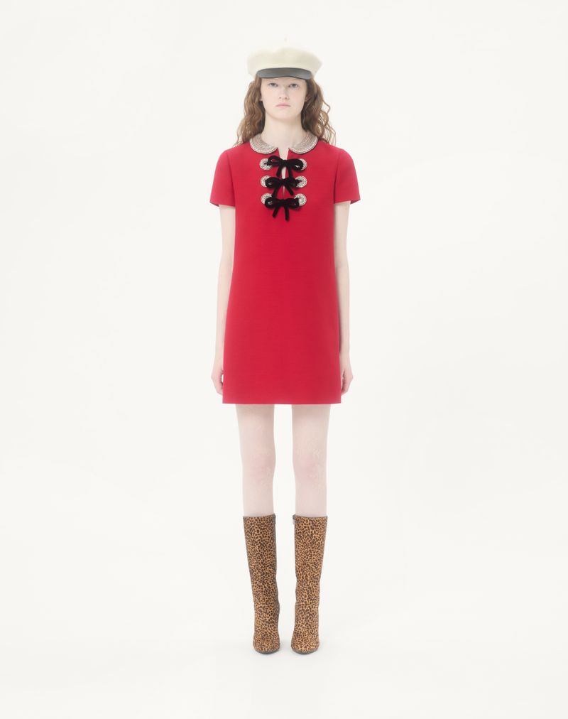 Vestido curto de crepe bordado de alta costura