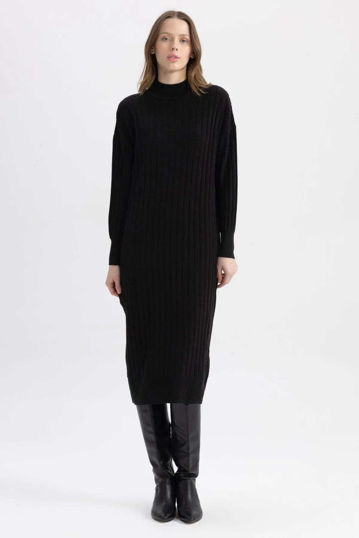 DeFacto  Langärmliges Kleid mit halblangem Rollkragen und normaler Passform