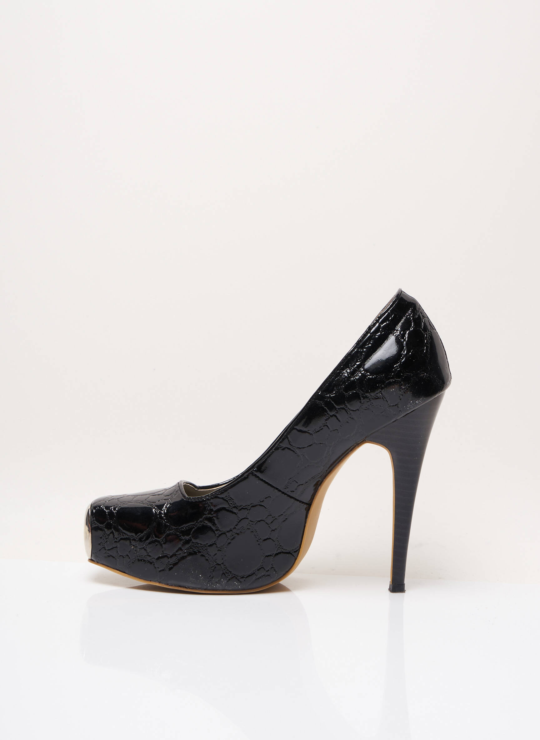 Mc Queen Escarpins Femme couleur noir