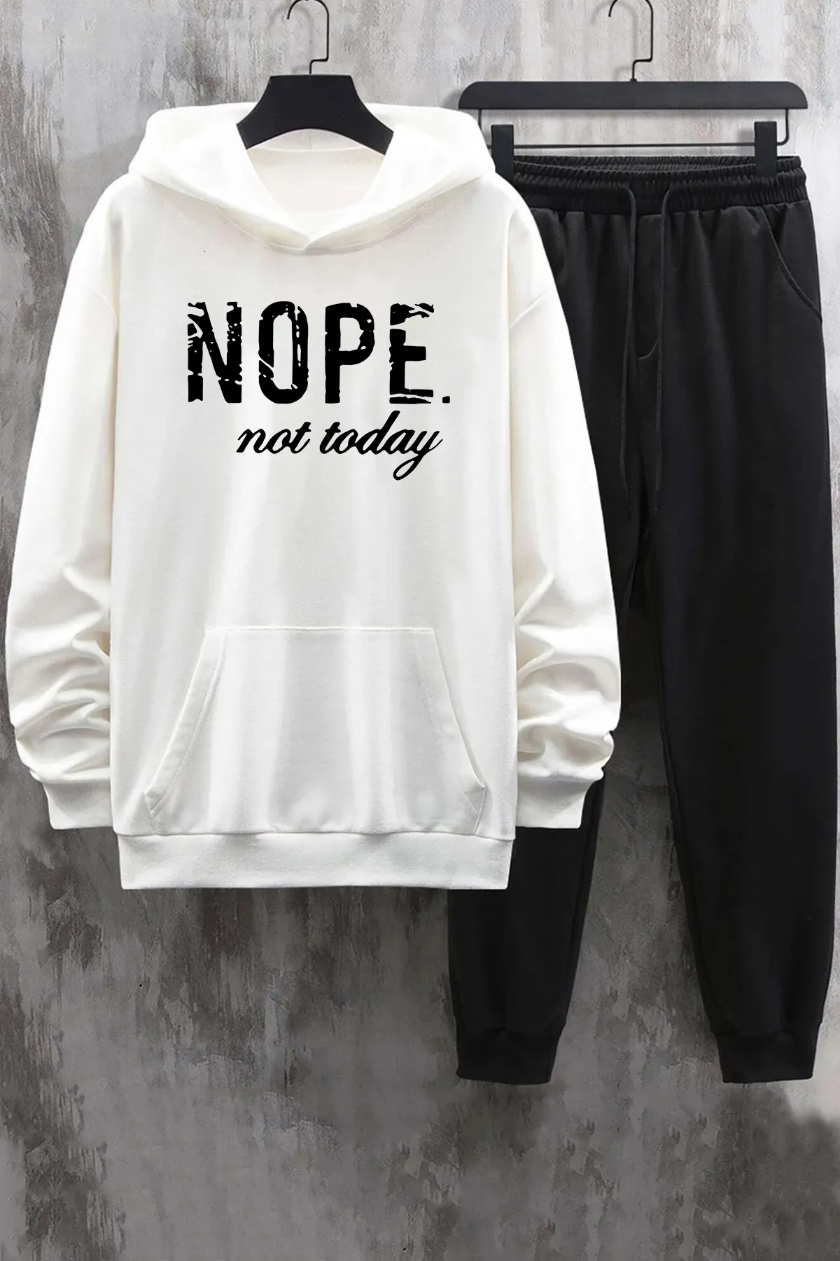uyguntarz  Bedrucktes Unisex-Trainingsanzug-Set „Nope“.