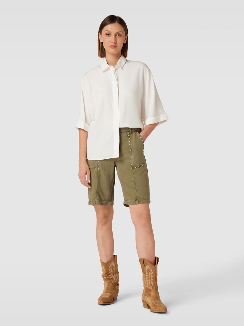 Jeansshorts mit Zierbesatz Modell 'BIANCHE' in olivgrün