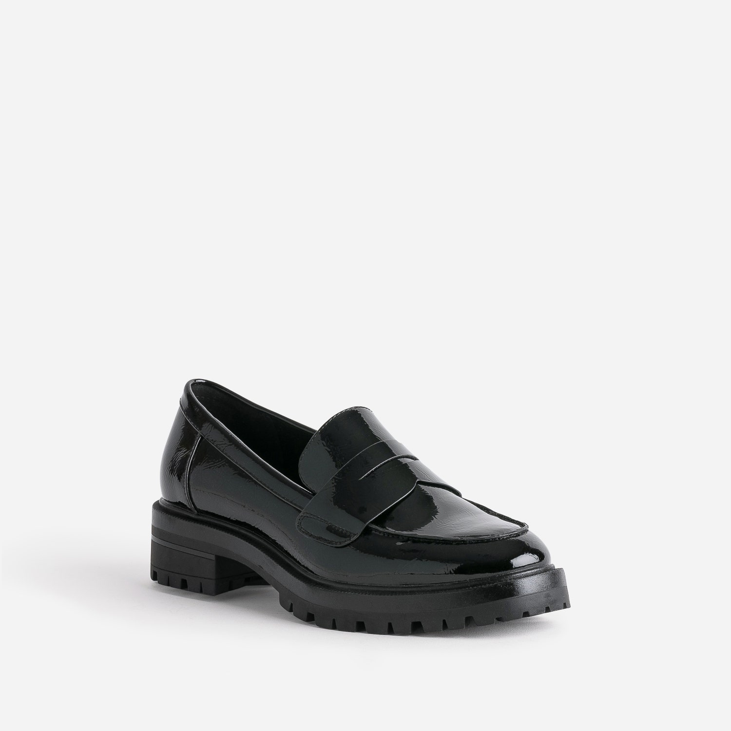 Mocassin TEXTO noir verni cranté