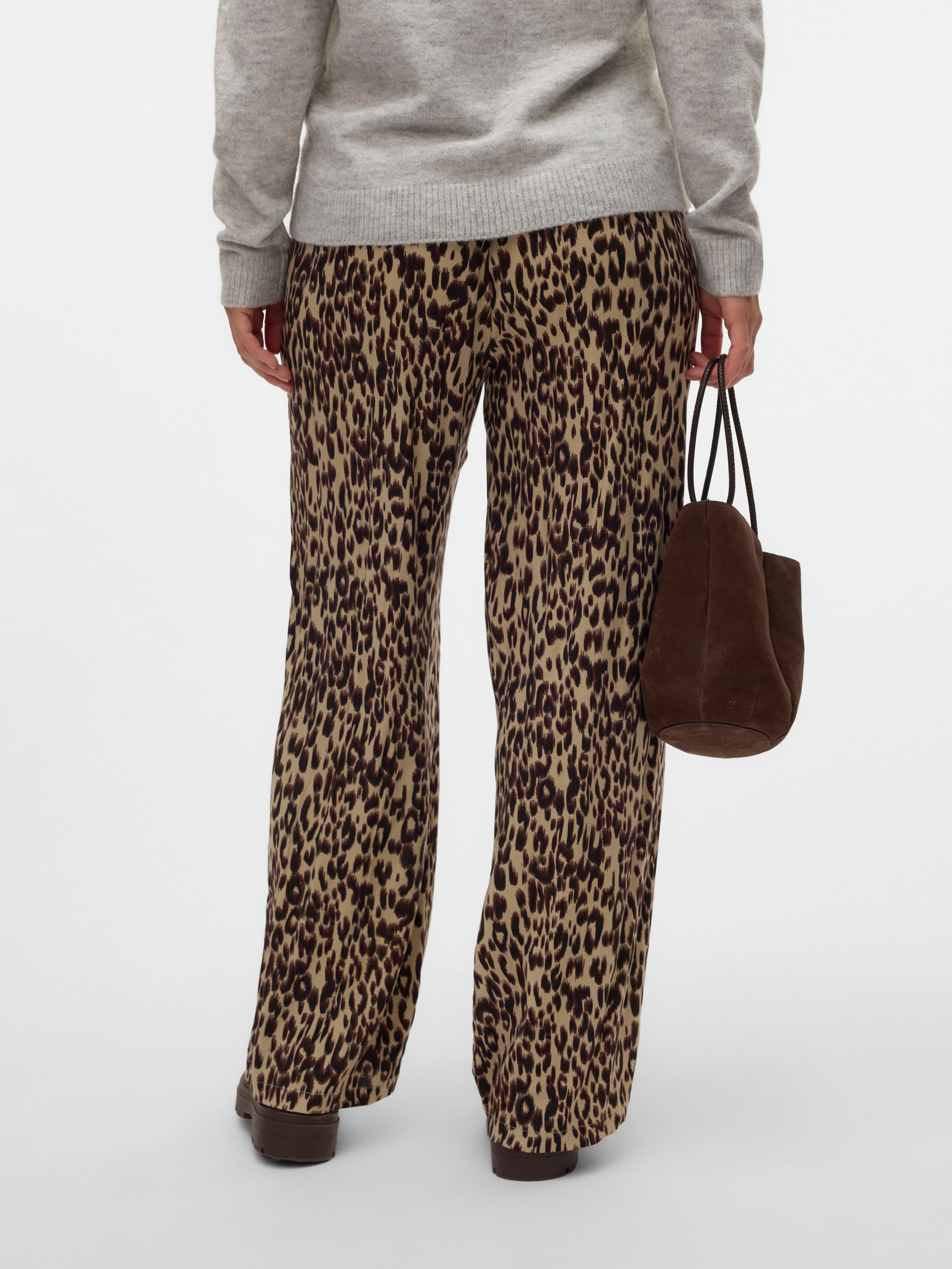 Normal geschnitten Hose