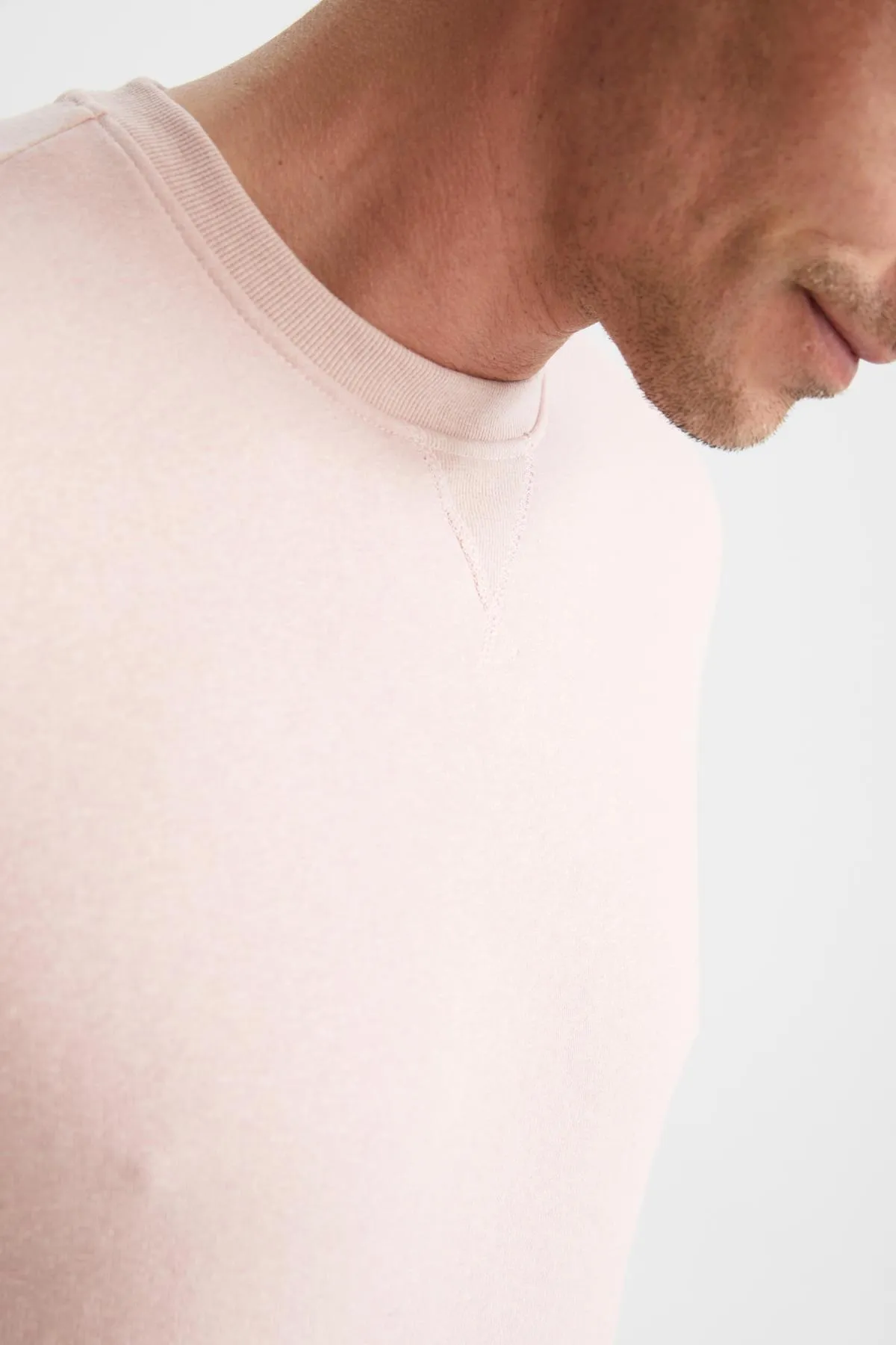 DeFacto  Basic-Sweatshirt aus Baumwolle mit normaler Passform und Rundhalsausschnitt