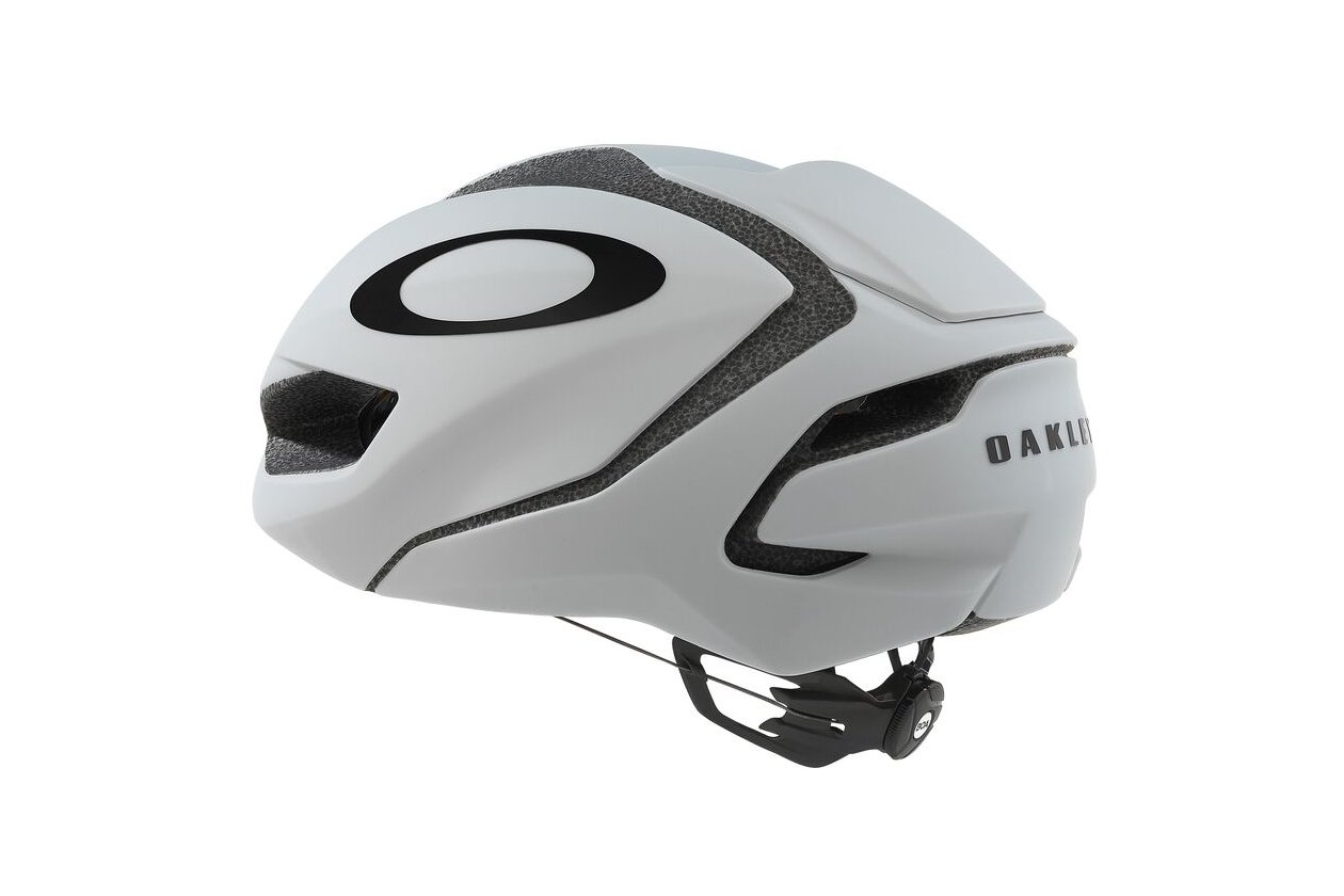 Oakley ARO5