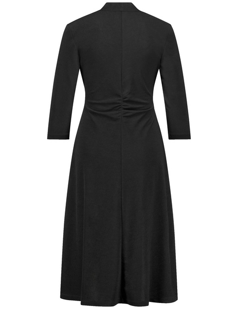 Elegantes Kleid mit Wickeloptik