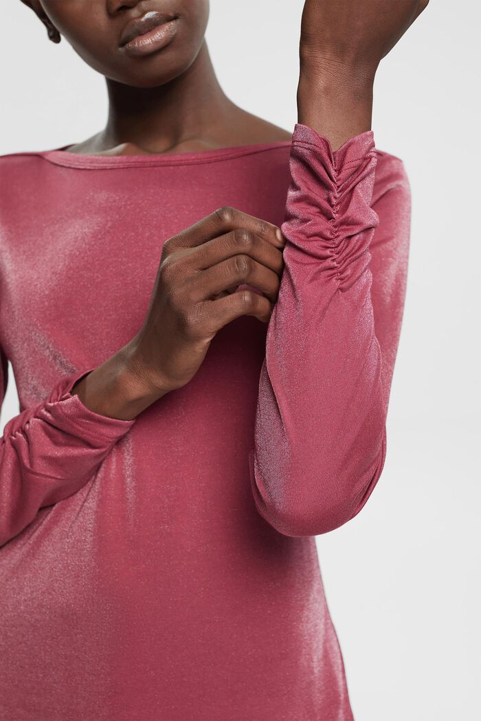 Longsleeve in Glanzoptik