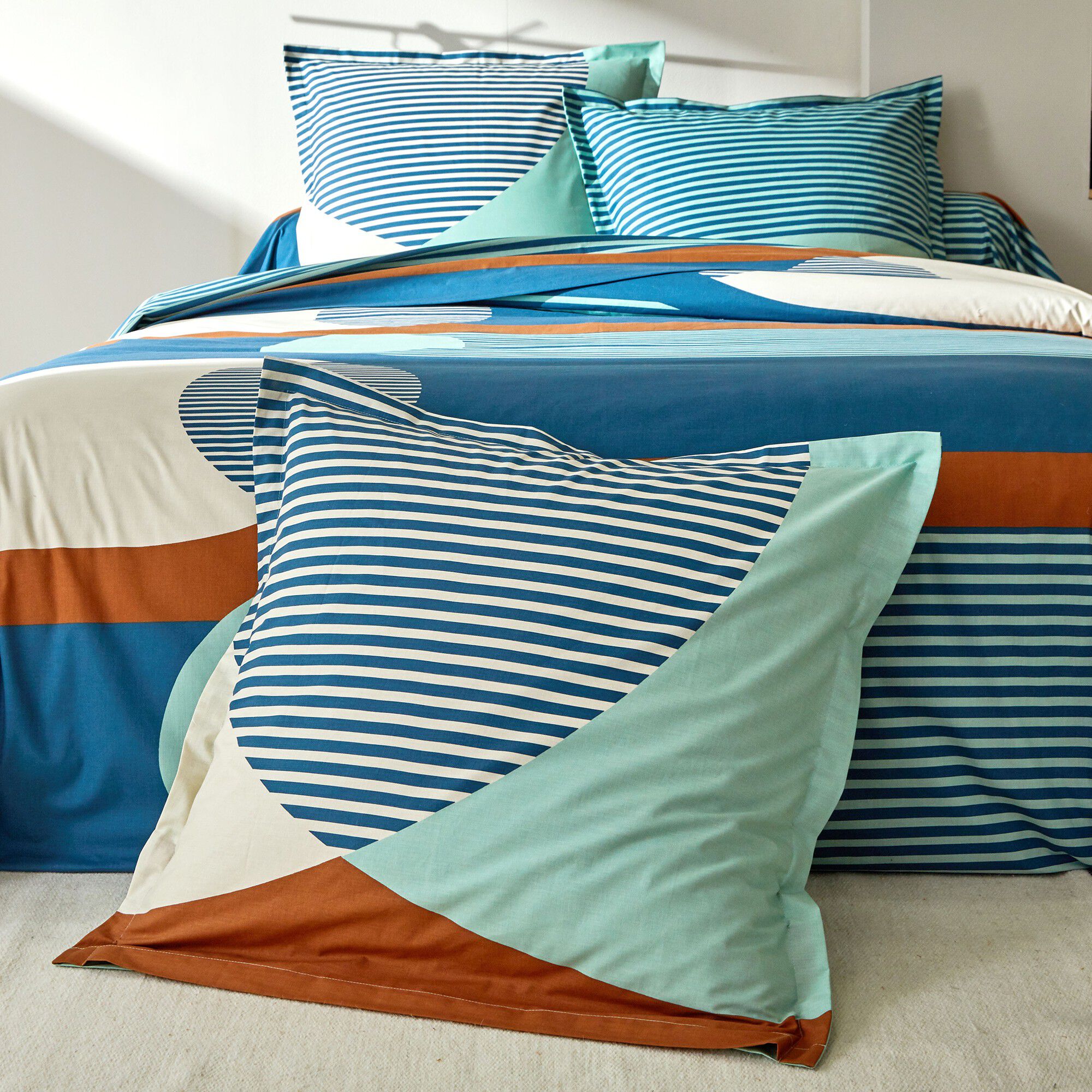 Linge de lit Nico en coton imprimé rayures style graphique