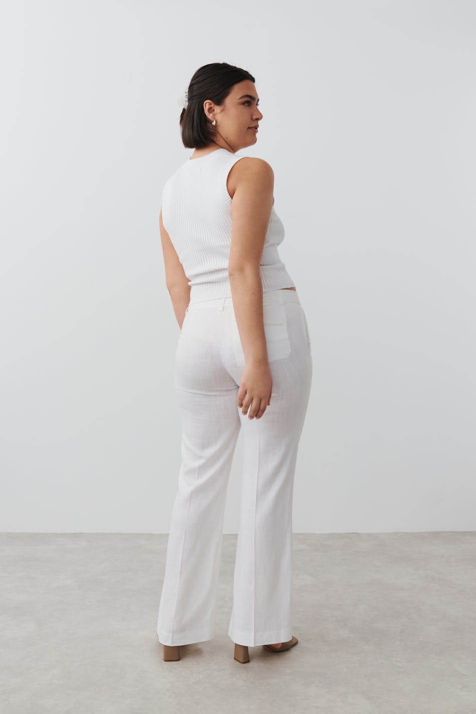 Linen blend trousers
