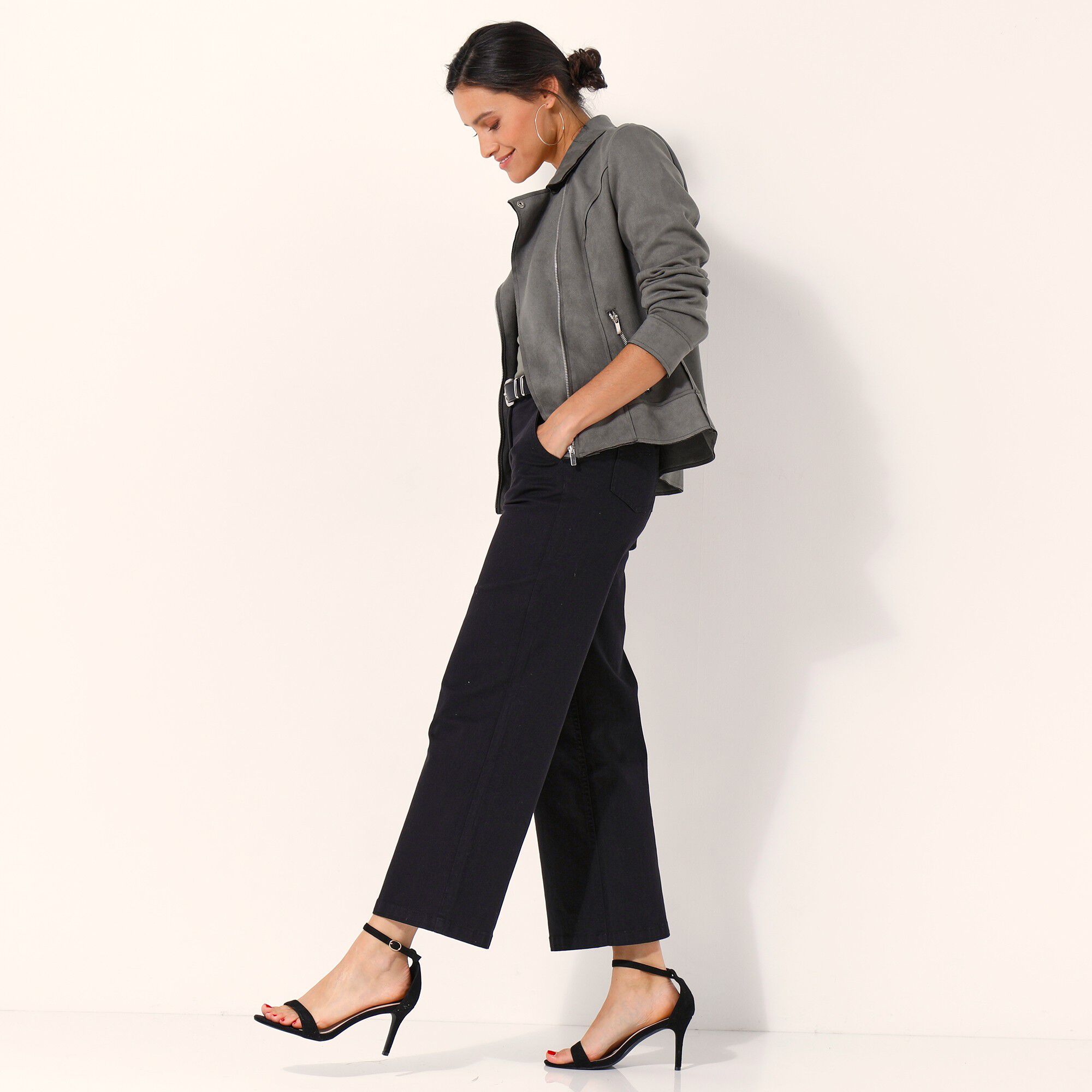Blouson zippé col tailleur pressionné, suédine