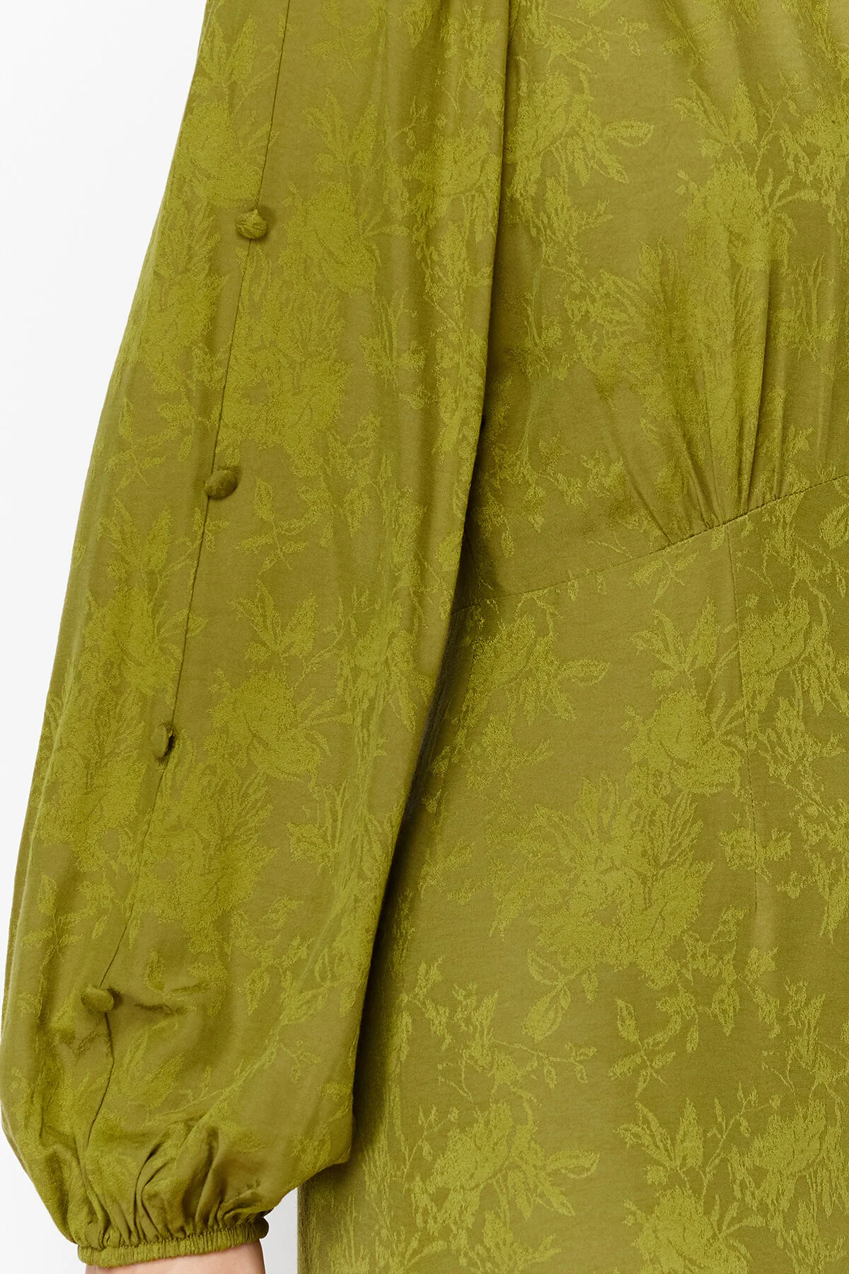 Trendyol Modest  Khakifarbenes Jacquard-Kleid mit Blumenmuster TCTSS24EB00064