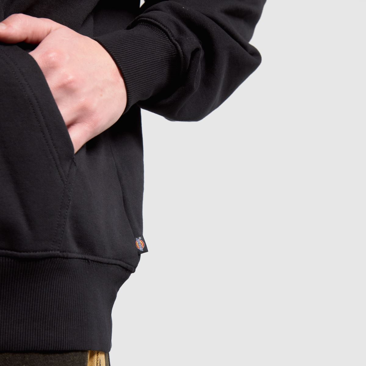 DICKIES Melvern pulover s kapuco v črni barvi