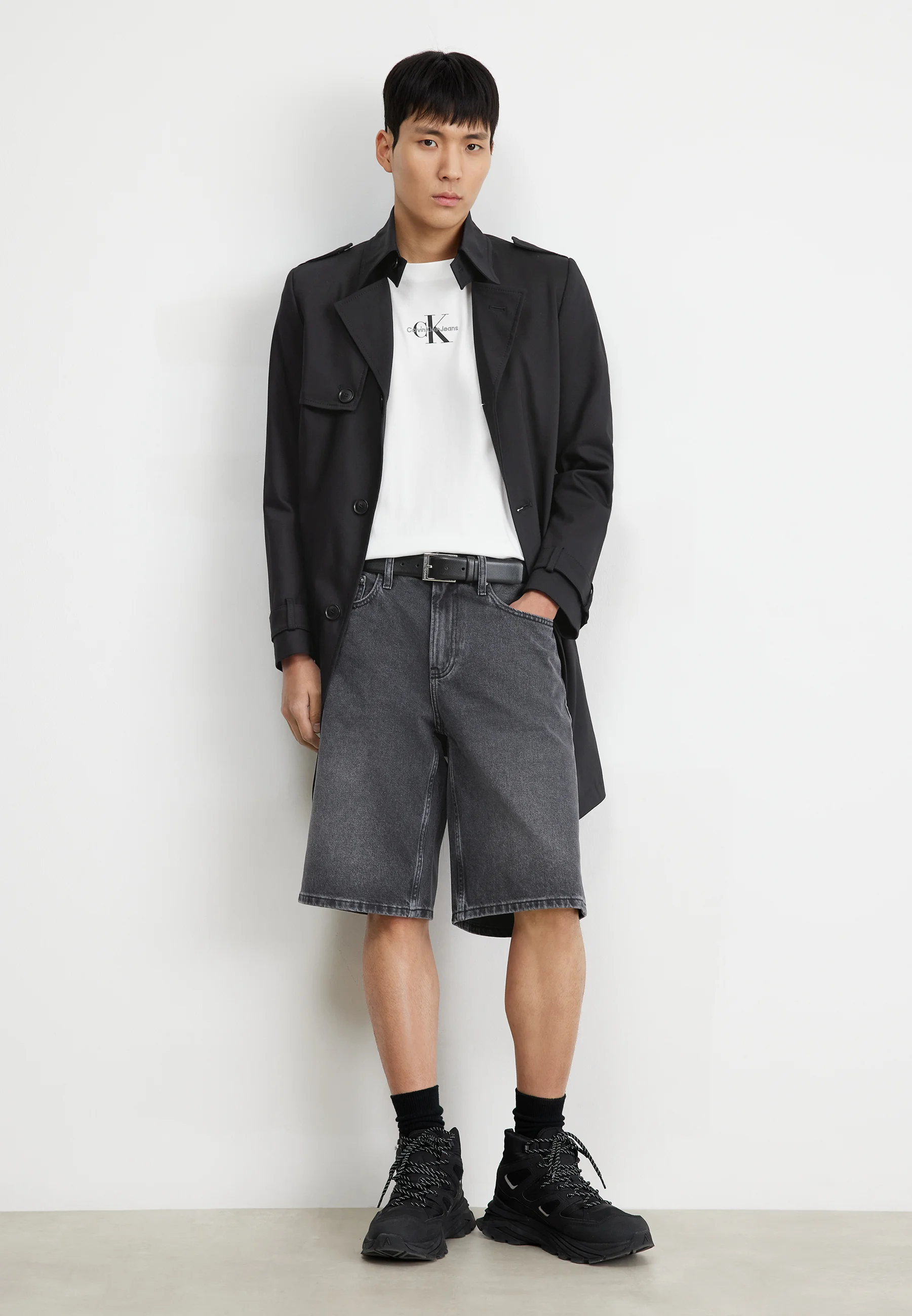Calvin Klein Jeans 90'S LOOSE SHORT - Pantalones cortos vaqueros