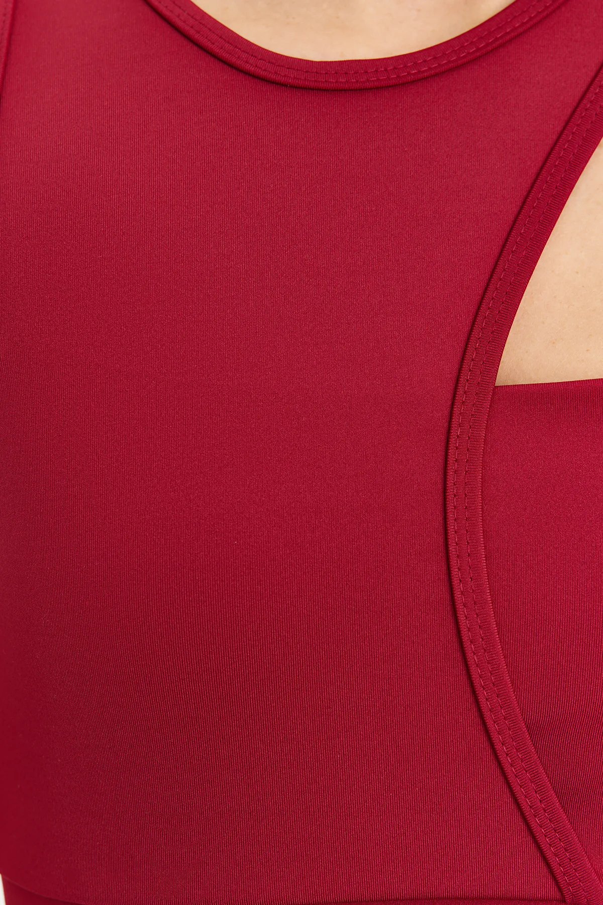 Trendyol Collection  Viva Magenta Strick-Sport-BH mit mittlerem Halt/Styling-Seilträger THMSS23SS00017