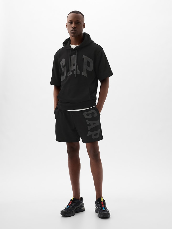 GAP Shorts in Schwarz günstig kaufen